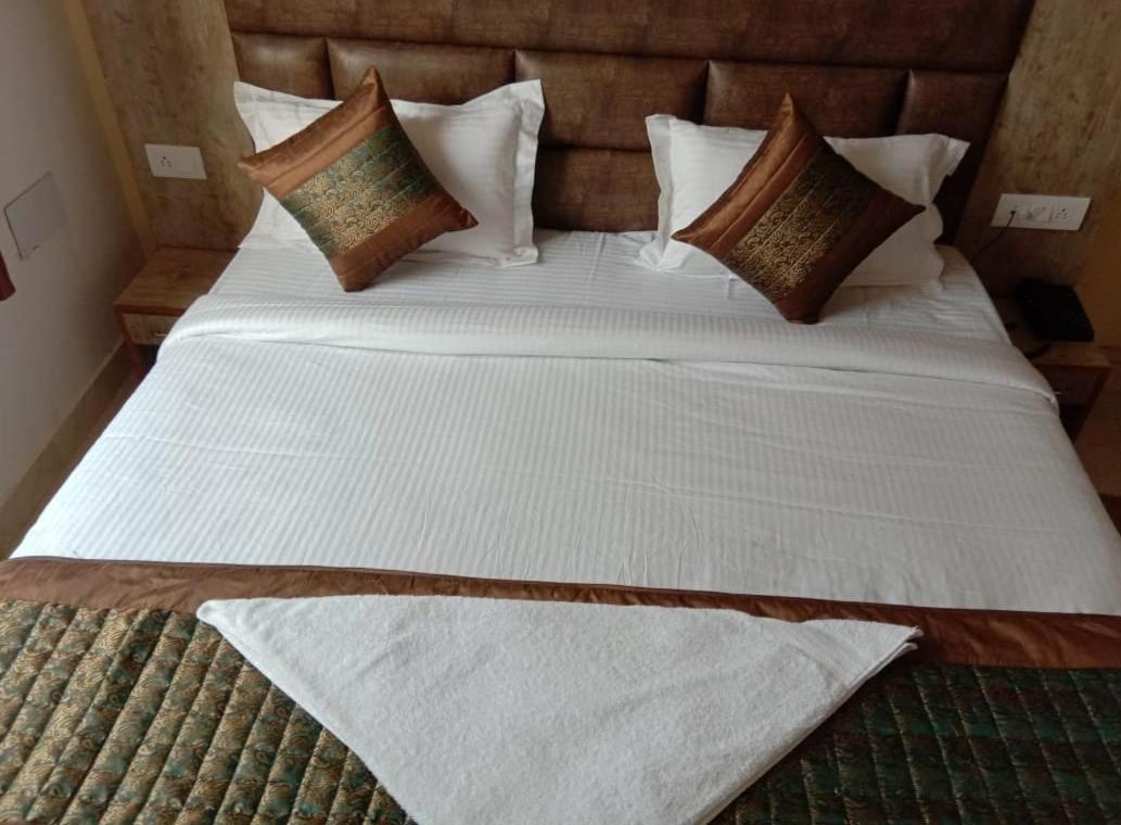 Hotel Broadway New Delhi Eksteriør bilde